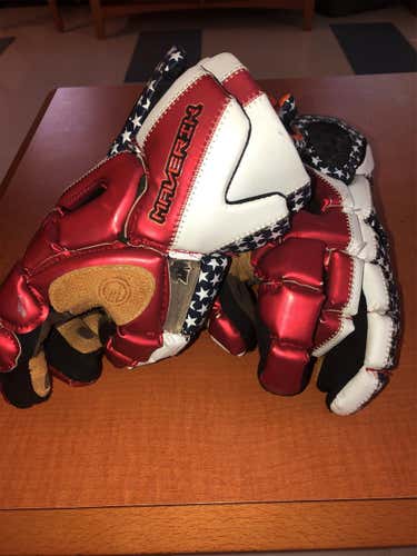 “America” Rome Lacrosse Gloves