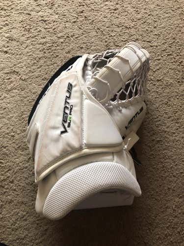 Ventus slr pro Goalie Glove & Blocker Regular Senior