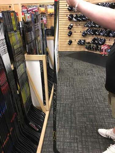 New Easton Stealth CX Hockey Stick Lefty Intermediate E3 65 flex Grip