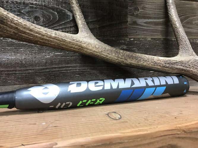 Demarini CF8 Fastpitch Softball Bat 33/23 (-10)