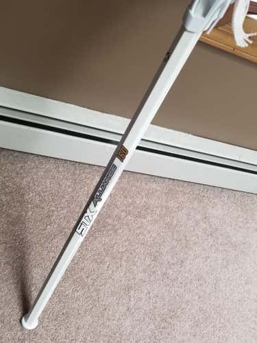 White New STX Hammer 500 Stick