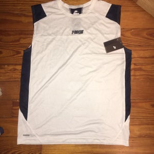 New Nike Boys XL Tanktop