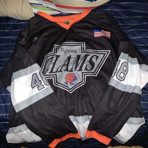 Top Gun Fighting Clams LA Kings Box Jersey