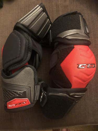 New QuickLite QLT 290 Elbow Pads Senior Pro Stock