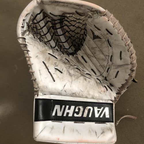 Velocity V6 2000 Pro Goalie Glove Regular