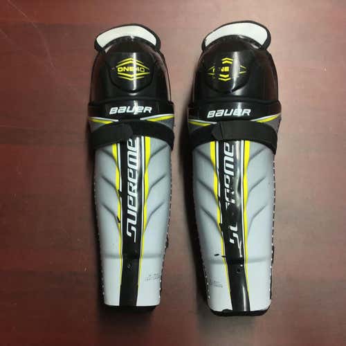 Bauer Supreme One 40  Junior Shin Pads