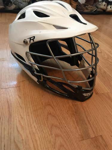 R Helmet Adult