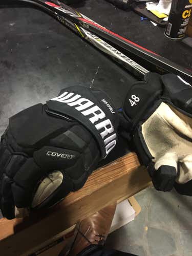 Warrior Gloves Senior Pro Stock