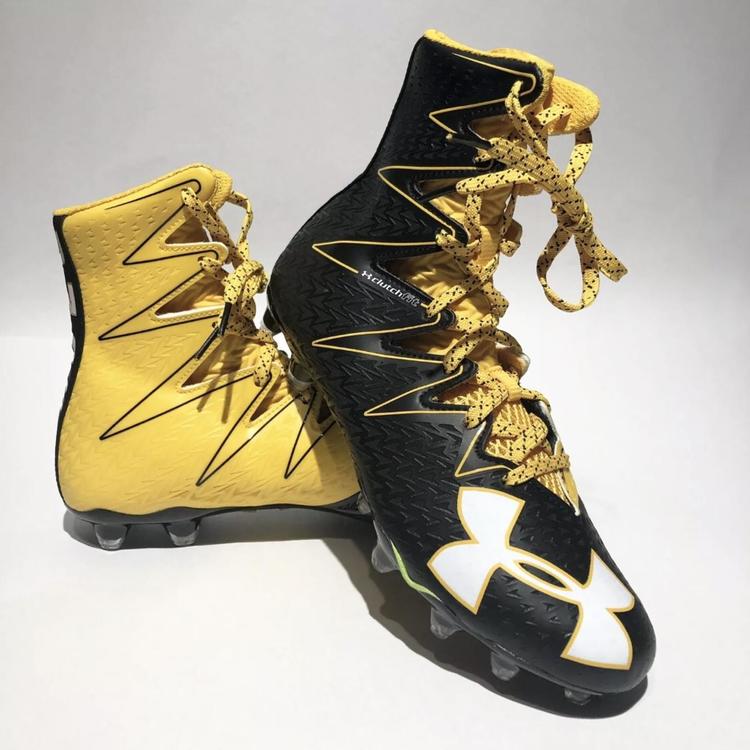 under armour highlight mc maroon