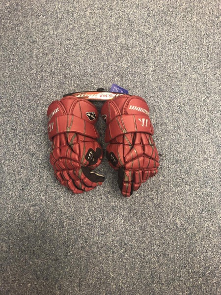 New Warrior Macdaddy Lacrosse Gloves - Maroon