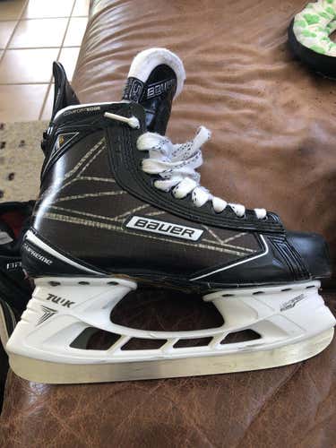 Bauer 1s hockey Skates Junior Size 5.5