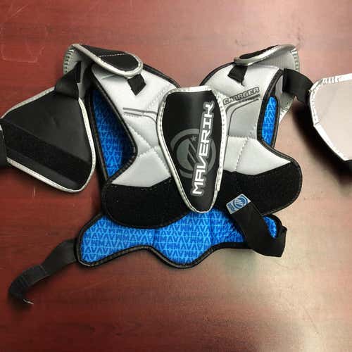 Maverik Charger Shoulder Pads Medium