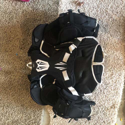 Supreme S190  Chest and Arm Protector Goalie Chest Protector Senior