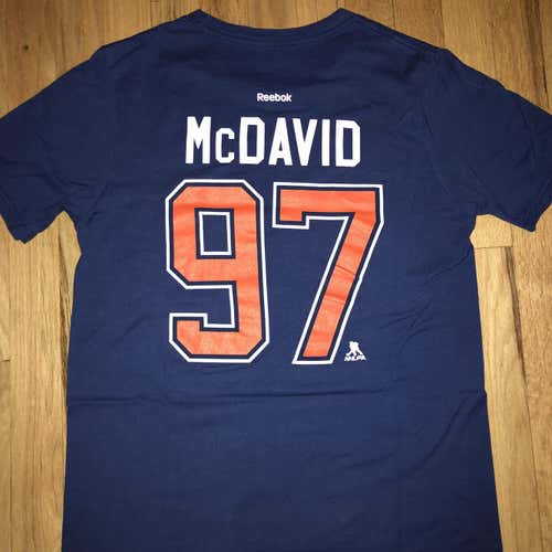Reebok Connor McDavid KIDS LARGE T-Shirt (Used)