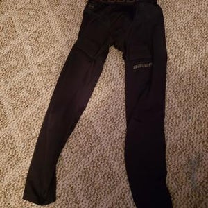 Bauer compression pants with Cup for your balls!