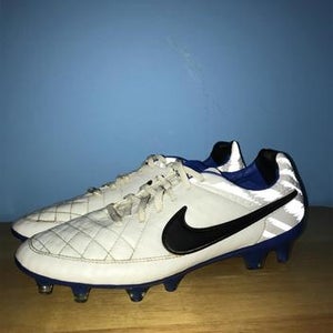 Nike Tiempo Legend V (Reflective Pack)