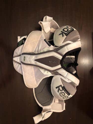 20K Shoulder Pads Junior