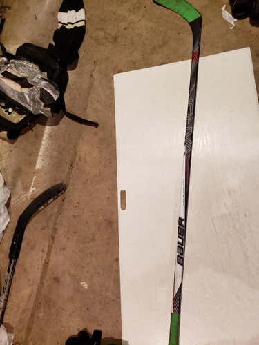 Bauer Vapor X700 Hockey Stick Lefty Unknown