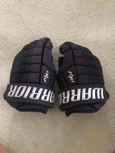 Dynasty AX1 Gloves Senior
