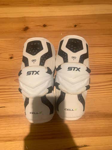 STX Cell IV Arm Pads Size Md