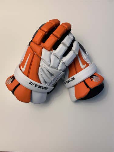 Vapor Elite Lacrosse Gloves