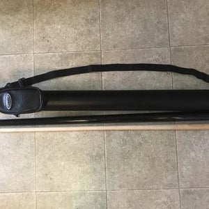 Viper 2pc 58” 19oz Pool Cue With GLD Casemaster Case