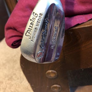 Spalding Pitching Wedge Righty