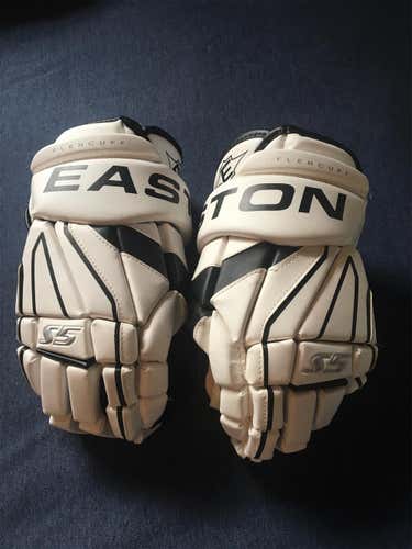 S5 Gloves Senior Size 13 Barely Worn Mint Condition