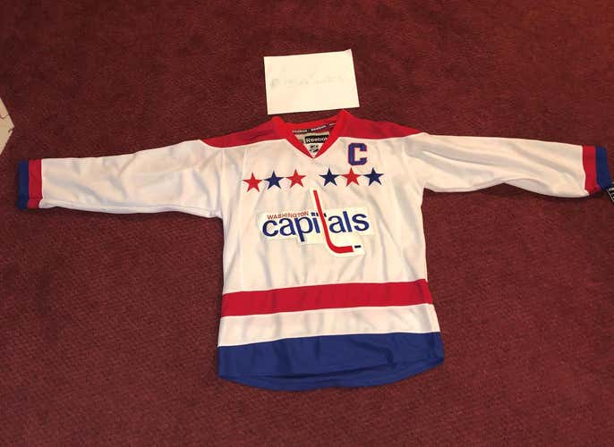 Alex Ovechkin 2011 Winter Classic Stitched Jersey, Size 48 (Original Tags still attached)