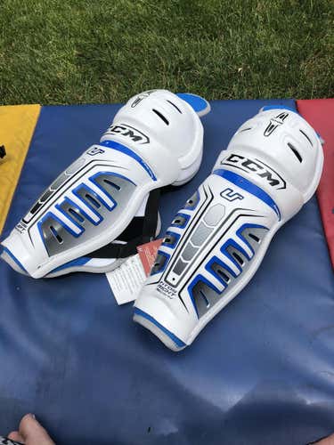 New 14" CCM U+ Fit 05 Shin Pads Senior