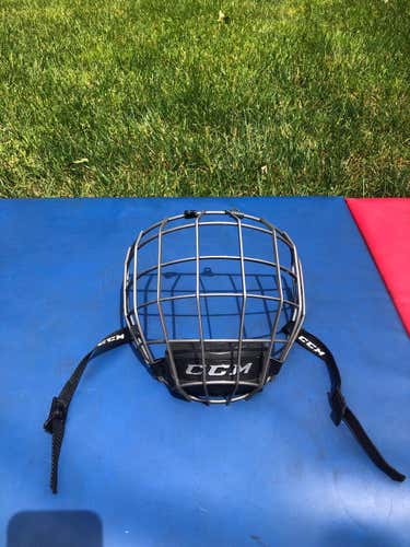 New CCM FM680 Cage