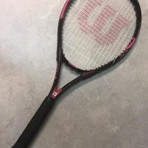 Women’s Wilson Hope Tennis Racquet 4-1/4 Grip