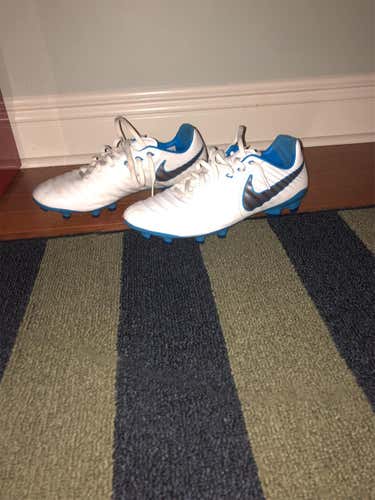 Tiempo Legend VI Cleats Good Condition