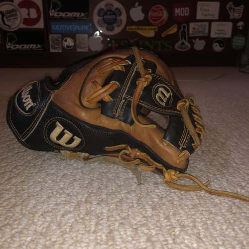 A2000 Baseball Glove Adult 11.25