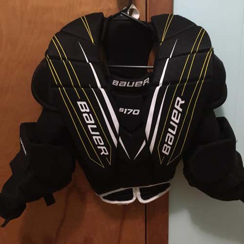 Supreme S170 Goalie Chest and Arm Protector Goalie Chest Protector Junior