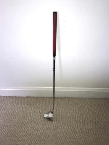 2 Ball Putter Righty