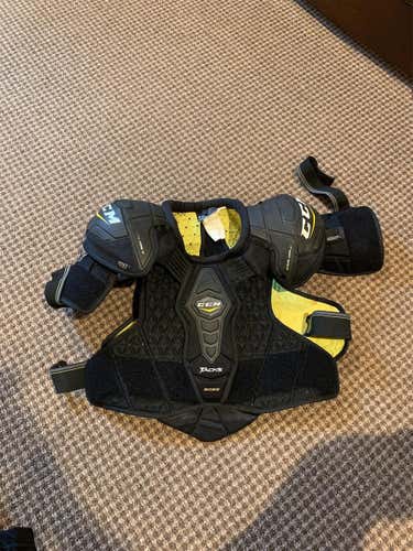 Tacks 6052 Shoulder Pads Senior