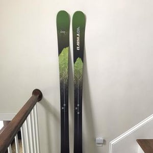 New Armada Invictus 89 Ti Skis