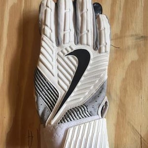 Nike D-Tack 5 Lineman Gloves