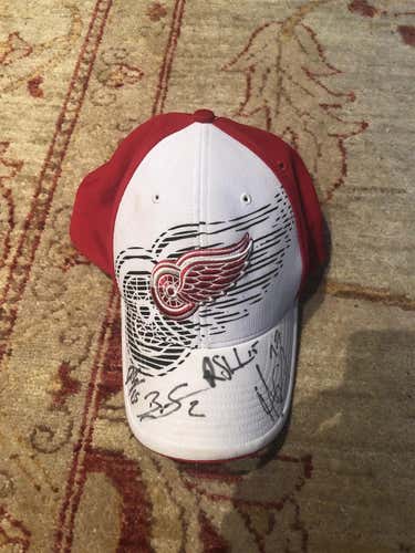 Signed Detroit Red Wings Hat