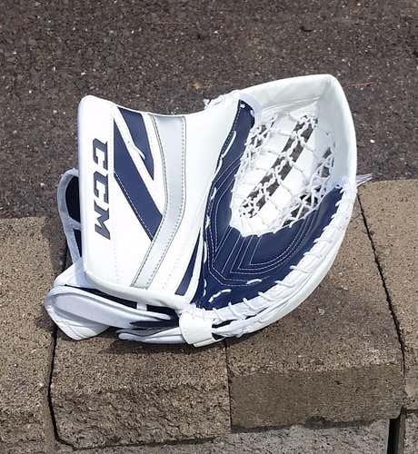 New CCM Premier 2.9 Goalie Catcher| White/Navy/Silver| Senior | Regular