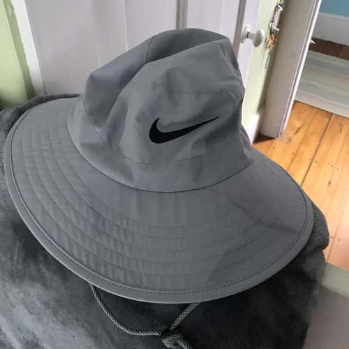 Nike Gray Bucket Hat