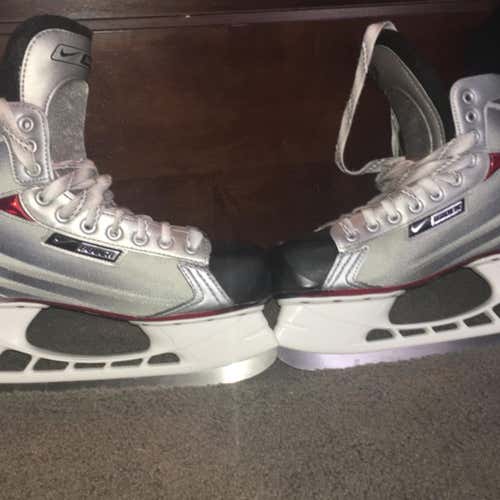 Bauer Vapor XXII Hockey Skates Senior Size 10