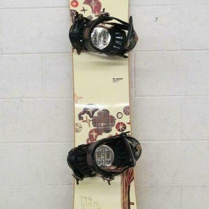 Rome Vinyl 146cm Twin-Tip All-Mountain Women's Snowboard w/RIDE Sigma Bindings