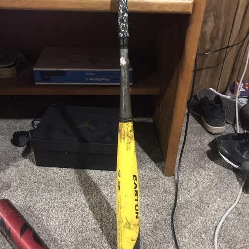 Easton Bat