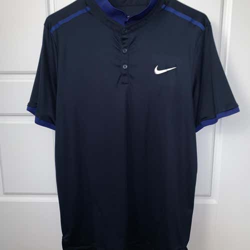 Nike Shirt Medium