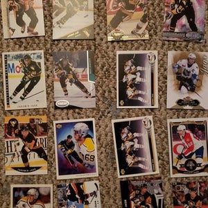 Jaromir jagr hockey cards ($1 each or $15 for all 16)