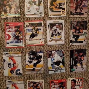 Mark Reechi hockey cards 16 in total