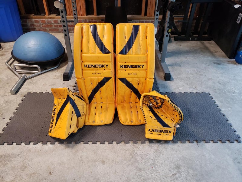 Kenesky R Series Goalie Full Set Regular Senior