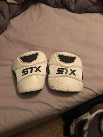Stx Cell 3 Arm Pads: Selling for $1